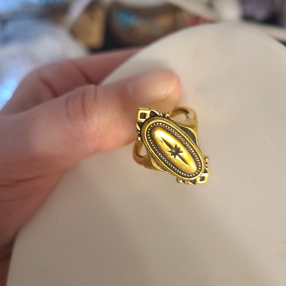 Gold Starburst Ring